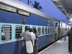 बड़े काम का है रेलवे HO कोटा, वेटिंग टिकट एक झटके में हो जाती है कन्फर्म, आम यात्री भी उठा सकता है इसका फायदा