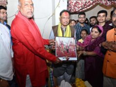 श्री श्री 108 श्री गुरुदेव स्वामी धनपती पंडा जी की गुरु गद्दी का आशीर्वाद लेने भुइंयापानी पहुंचे मुख्यमंत्री श्री विष्णु देव साय