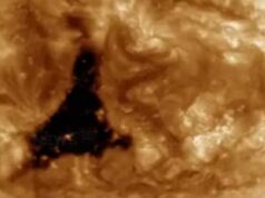 सूरज में 60 पृथ्वी के बराबर बड़ा छेद हुआ, निकल रही सोलर तरंगें, क्या धरती पर आएगी आफत