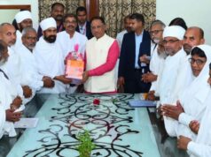 मुख्यमंत्री विष्णु देव साय से छत्तीसगढ़ कबीरपंथ संत संगठन के संतों ने की सौजन्य भेंट