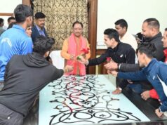 मुख्यमंत्री से पुलिस भर्ती में शामिल हो रहे अभ्यर्थियों ने की सौजन्य मुलाकात