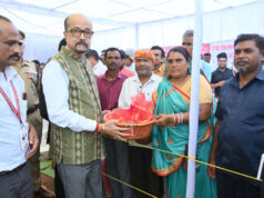 राज्यपाल रमेन डेका का खैरागढ़ प्रवास, चंदैनी गांव में ग्रामीणों ने किया पारंपरिक स्वागत….