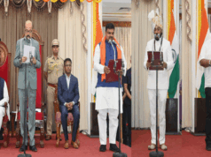 राज्यपाल श्री डेका ने दिलाई तीन मंत्रियों को शपथ