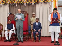 राज्यपाल डेका ने दिलाई तीन मंत्रियों को शपथ….