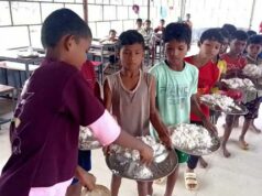 आश्रम में छात्रों के खाने में बड़ा घालमेल, चावल के साथ सिर्फ नमक परोसा गया – प्रभारी निलंबित