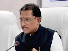 रायपुर : मुख्यमंत्री साय के निर्देश पर त्वरित अमल : बाढ़ पीड़ितों को राशन-ईलाज के साथ अब जरूरी दस्तावेज बनाने का काम भी शुरू