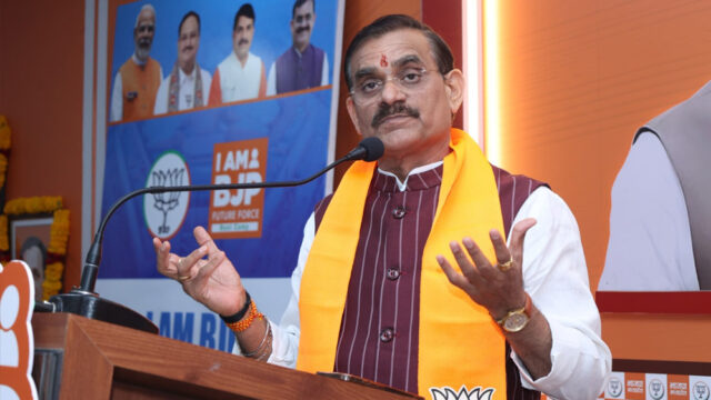 vd_sharma_A_129.jpg