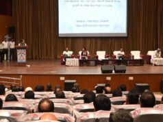 रायपुर : बोर्ड परीक्षा मे बेहतर परिणाम लाने करें सामूहिक प्रयास – सचिव परदेशी