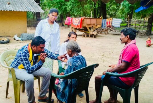 सुकमा जिले के माओवाद प्रभावित क्षेत्रों में घर-घर स्वास्थ्य सर्वे, 624 मोतियाबिंद मरीज चिन्हांकित…