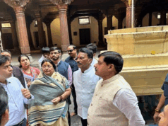 मुख्यमंत्री डॉ. मोहन यादव ने ऐतिहासिक और धार्मिक महत्व के गोपाल मंदिर का किया औचक निरीक्षण