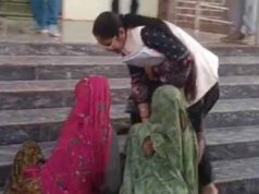 आदिवासी महिला बोलीं — मैडम हमारी जमीन बचा लीजिए, नहीं तो मैं जान दे दूंगी, तहसीलदार कार में बैठकर निकल गए