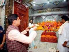 मुख्यमंत्री डॉ. यादव ने सीतामढ़ी के पुनौरा धाम में माता जानकी के दर्शन कर की पूजा-अर्चना