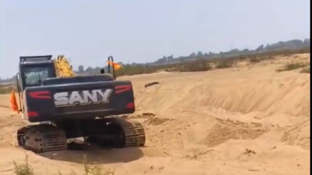 sand.jpg