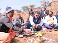 राज्य सरकार की जनकल्याणकारी नीतियों को धरातल पर उतारने के संकल्प के साथ कैबिनेट मंत्री राजेश अग्रवाल ने खैरबार और जुनाडीह में बहुप्रतीक्षित विकास कार्यों का किया भूमिपूजन…