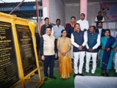 टी.पी.नगर जोन के 05 वार्डो में होगे 02 करोड़ 28 लाख 60 हजार रू. के नए विकास कार्य: उद्योग मंत्री लखनलाल देवांगन एवं महापौर श्रीमती संजूदेवी राजपूत ने किया विकास कार्या का भूमिपूजन…