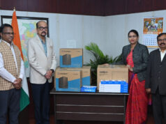 राज्यपाल रमेन डेका ने कस्तूरबा गांधी बालिका आवासीय विद्यालय को प्रदान किए पांच कम्प्यूटर….