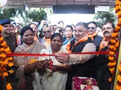 राम-नाम की धुन पर 850 भक्त रामलला के दर्शन के लिए अयोध्या रवाना पर्यटन एवं संस्कृति मंत्री राजेश अग्रवाल ने दिखाई हरी झंडी….