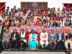 राष्ट्रपति भवन में छत्तीसगढ़ की झांकी कलाकारों का सम्मान: राष्ट्रपति द्रौपदी मुर्मु ने सराही जनजातीय कला, कलाकार हुए भावविभोर….