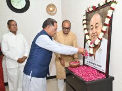 मुख्यमंत्री विष्णु देव साय ने स्वर्गीय श्याम सुन्दर अग्रवाल को दी श्रद्धांजलि…..