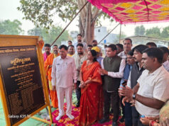 02 करोड़ से वार्ड क्र. 56 में बनेगा नाला, 38 लाख रू. से सरदार पटेल चौक का होगा सौंदर्यीकरण: उद्योग मंत्री लखनलाल देवांगन ने किया उक्त दोनों महत्वपूर्ण विकास कार्यो का भूमिपूजन…..