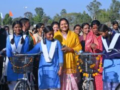 सरस्वती साइकिल योजना से बालिकाओं को मिला शिक्षा का संबल: मंत्री श्रीमती लक्ष्मी राजवाड़े ने छात्राओं को साइकिलें वितरित कीं….