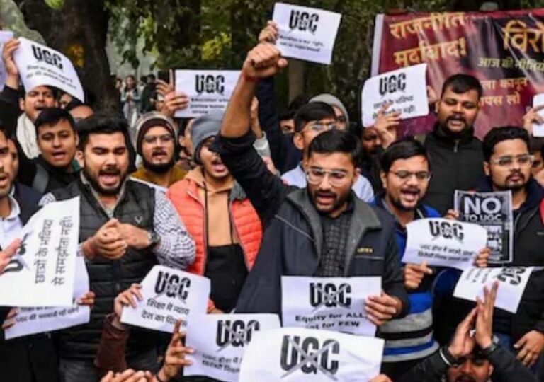 यूजीसी नियम बने बीजेपी के लिए गले की फांस, यूपी में हो सकता है नुकसान