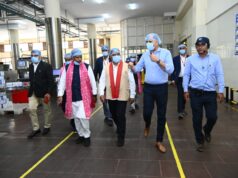 उपमुख्यमंत्री विजय शर्मा एवं वन मंत्री केदार कश्यप ने पशुपालकों एवं बिहान दीदियों के साथ किया आधुनिक डेयरियों का भ्रमण….