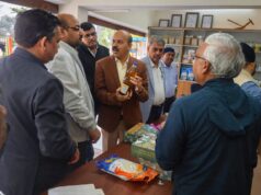 भारतीय कृषि अनुसंधान परिषद के महानिदेशक ने आईजीकेवी उत्पाद विक्रय काउंटर का किया अवलोकन….