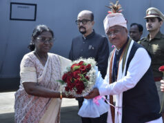 राष्ट्रपति द्रौपदी मुर्मू का जगदलपुर के मां दंतेश्वरी एयरपोर्ट में आत्मीय स्वागत….