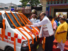 राज्यपाल रमेन डेका ने श्री जगन्नाथ मंदिर ट्रस्ट को सौंपी एम्बुलेंस की चाबी….