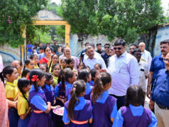 शिक्षा मंत्री गजेन्द्र यादव ने दुर्ग के प्राथमिक विद्यालय का किया निरीक्षण: बच्चों को पढ़ाई के लिए किया प्रोत्साहित किया….