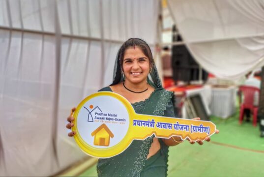 सुशासन तिहार : प्रधानमंत्री आवास योजना से श्रीमती प्रीति साहू का पक्के घर का सपना हुआ साकार….