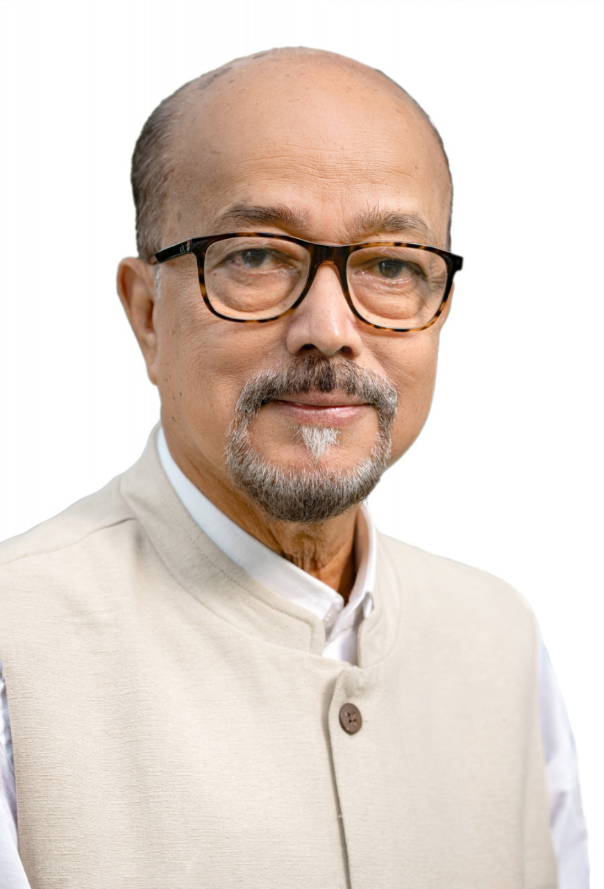 राज्यपाल रमेन डेका ने अपने काफिले से वाहन कम किए, आम जनता से भी मितव्ययता बरतने का आव्हान…..