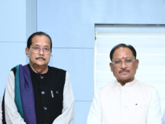 मुख्यमंत्री विष्णु देव साय से झारखंड के वित्त मंत्री राधाकृष्ण किशोर ने की सौजन्य भेंट….