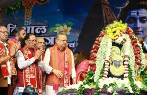 मुख्यमंत्री विष्णु देव साय ने भगवान शिव का रुद्राभिषेक कर प्रदेशवासियों के सुख-समृद्धि और खुशहाली की कामना की….