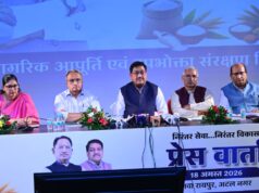 खाद्य, नागरिक आपूर्ति एवं उपभोक्ता संरक्षण मंत्री श्री दयाल दास बघेल, एवं विभागीय सचिव, श्रीमती रीना बाबा साहेब कंगाले द्वारा विभागीय गतिविधियों एवं उपलब्धियों पर आज छत्तीसगढ संवाद के आडिटोरियम (अटल नगर, नवा रायपुर) में प्रेस कॉन्फ्रेंस को संयुक्त रूप से संबोधित किया गया…..