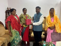 उद्यमिता की नई मिसाल : बस्तर की महिलाओं ने तैयार की बिना शक्कर वाली ऑर्गेनिक काजू-कतली, वन मंत्री केदार कश्यप ने की सराहना….