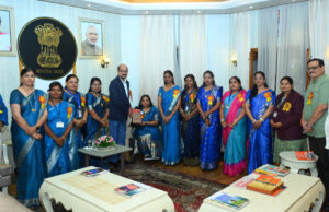 दृष्टिबाधित विद्यार्थियों को शिक्षा की मुख्यधारा से जोड़ने के लिए और अधिक प्रयास जरूरी – राज्यपाल रमेन डेका…..